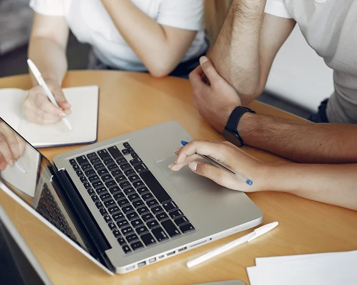 Jet+ Job empowerment through communication and digital techniques